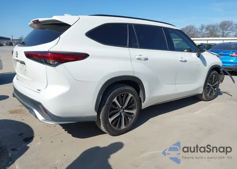 2021 Toyota Highlander Xse z USA, uszkodzony, nr VIN 5TDLZRAH1MS040165